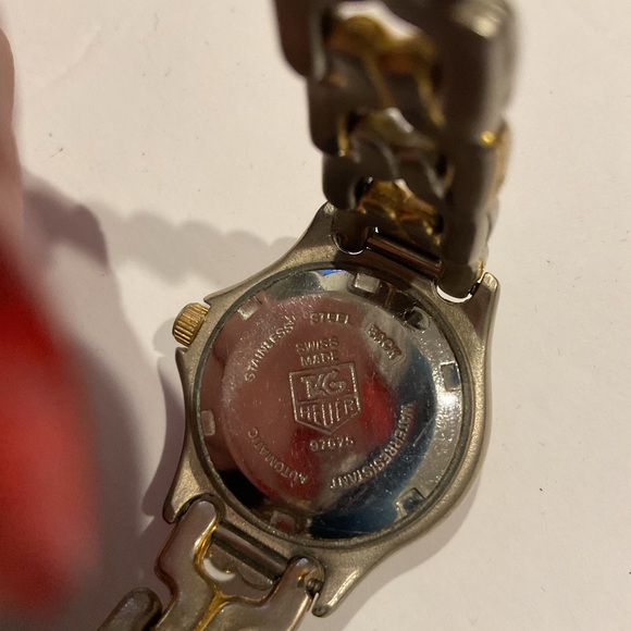 Tag HEUER Vintage Silver Gold Two Toned Women’s Watch Jewelry Gift Y2K - Picture 5 of 7